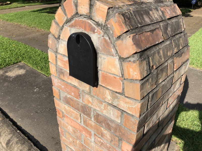 Decorative Brick Mailbox